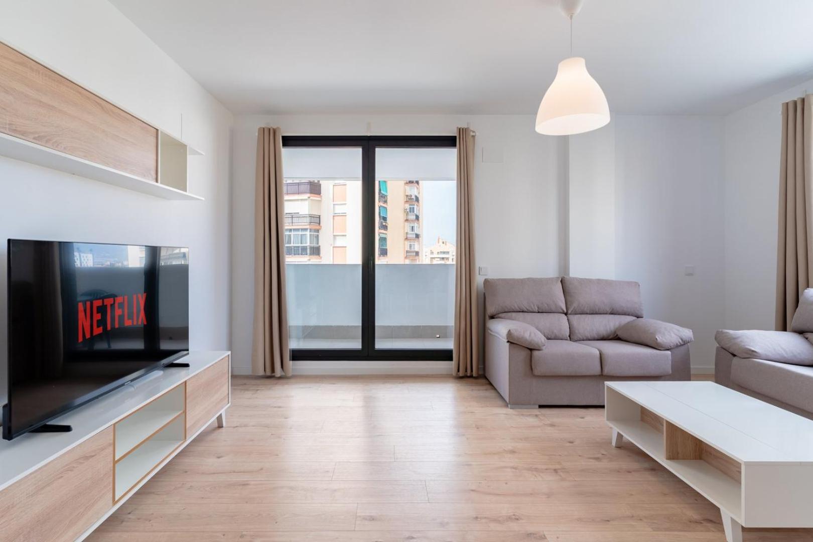 Guestready - Sunny Seaside Escape In Malaga Apartment Bagian luar foto